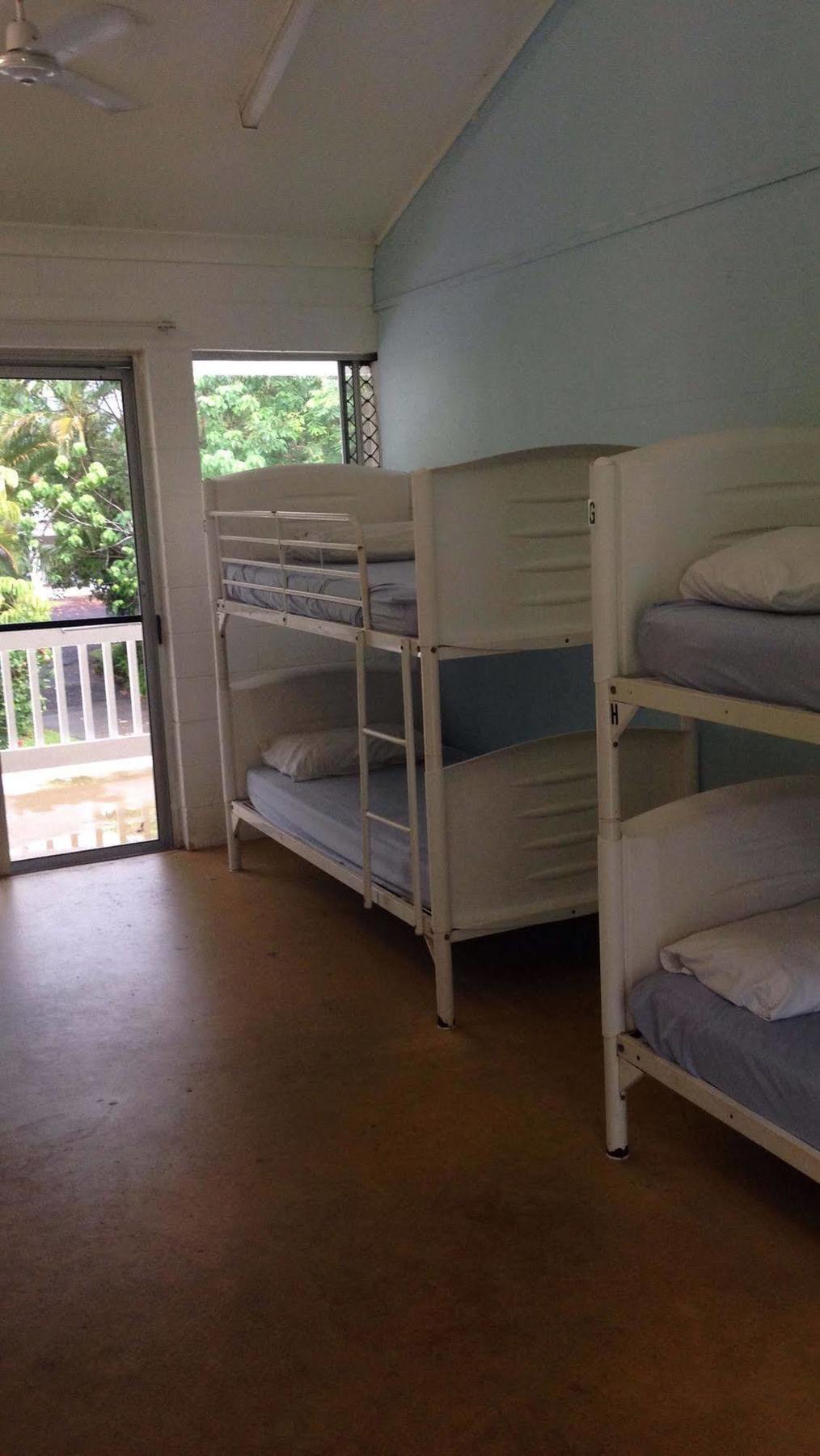 Absolute Backpackers Mission Beach Extérieur photo