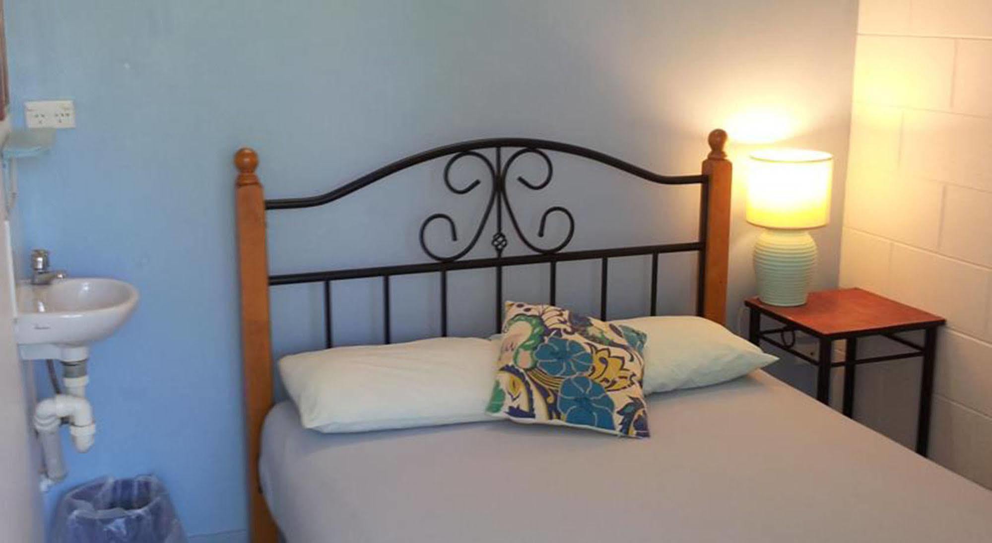 Absolute Backpackers Mission Beach Extérieur photo