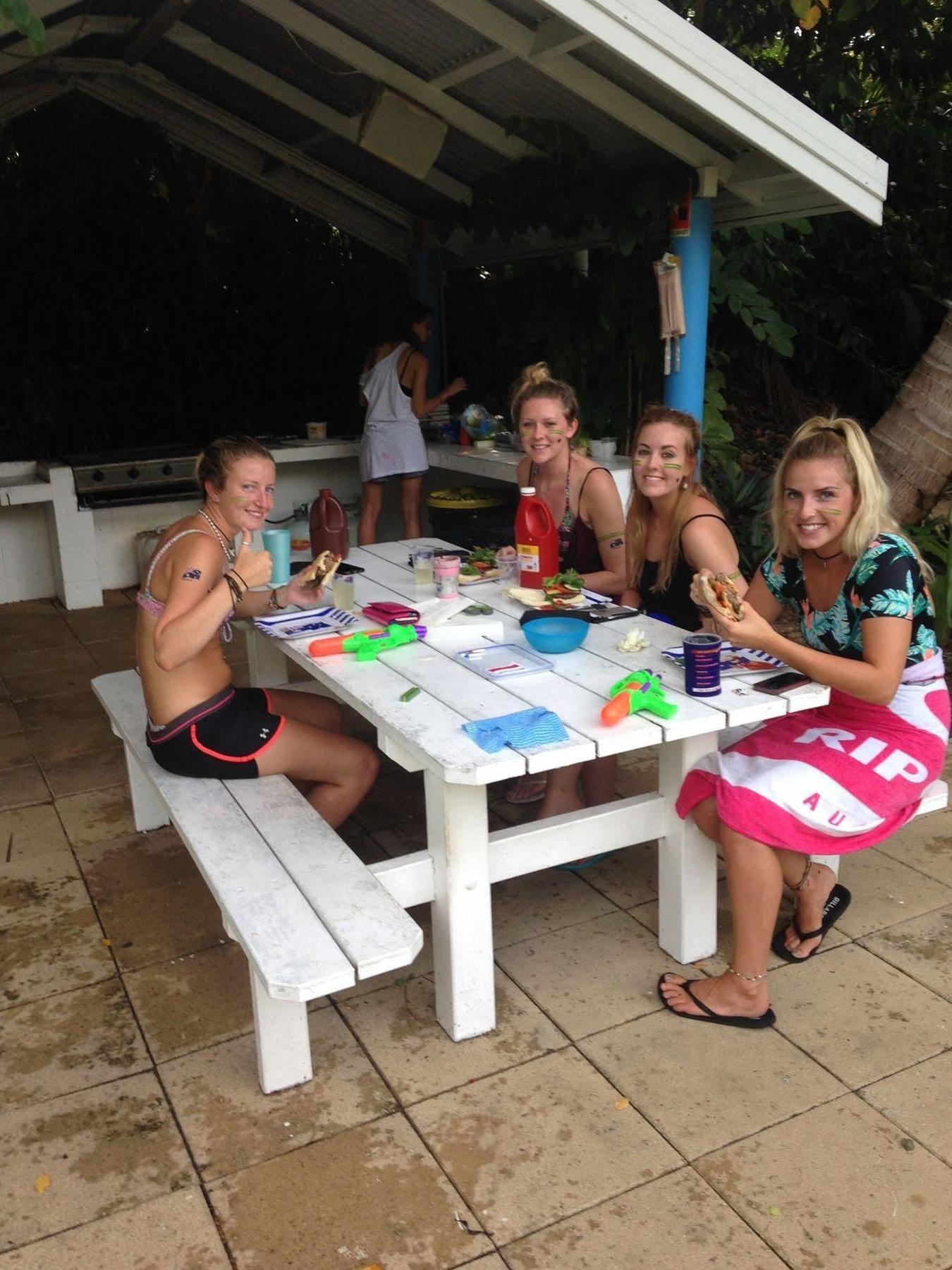 Absolute Backpackers Mission Beach Extérieur photo