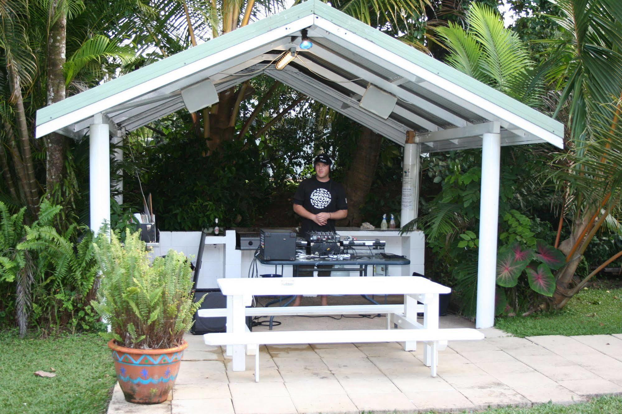 Absolute Backpackers Mission Beach Extérieur photo