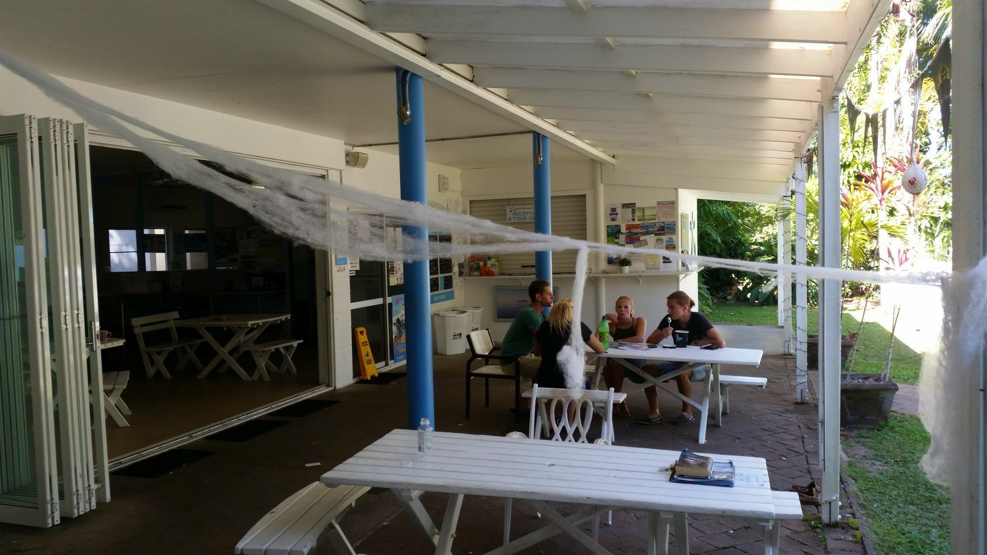Absolute Backpackers Mission Beach Extérieur photo